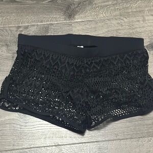 Cupshe Black Swim bottoms with Intricate Lace Design